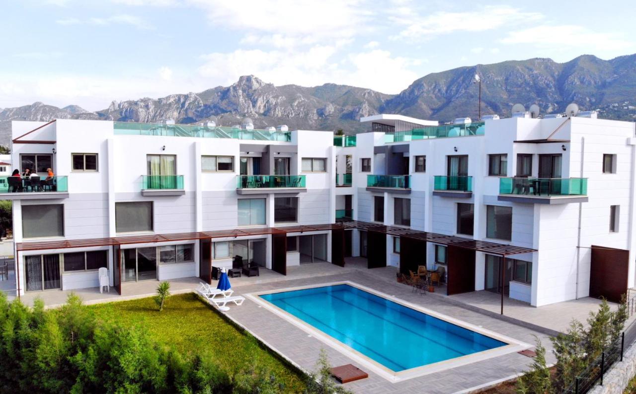 Sunshine Prestige Apartments Agios Georgios  Exterior photo